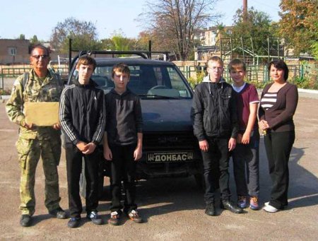 Черкащани передали батальйону “Донбас” автомобіль Opel Campo (фото)
