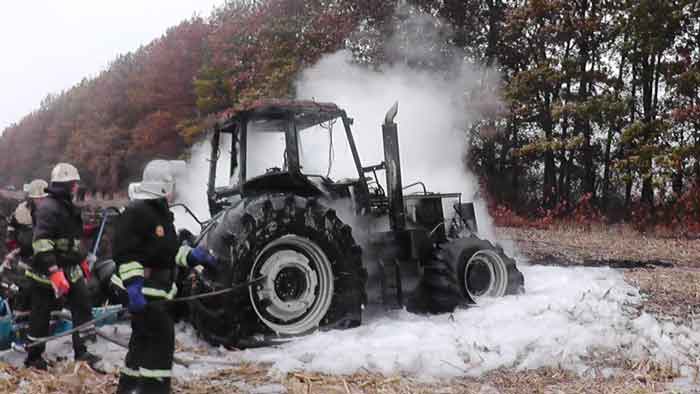 На Шполянщині згорів трактор
