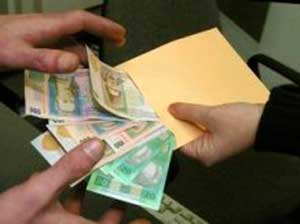 ДФС области усиливает борьбу с теневыми доходами и зарплатами «в конвертах»