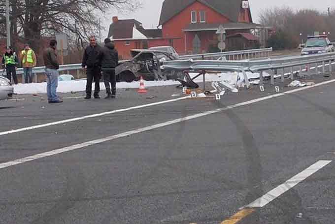 При ДТП на Полтавщине в загоревшемся автомобиле погибли трое черкащан (фото)