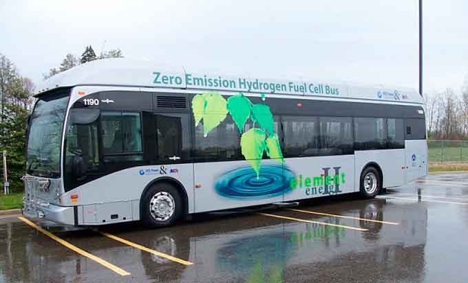 Производители автобусов считают, что водородные двигатели - будущее их отрасли