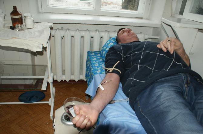 Жители Чернобаевщины сдали кровь для раненых бойцов АТО