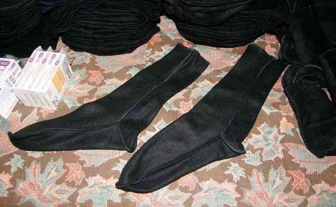 Центр помощи армии просит граждан шить носки для фронта (есть выкройки)