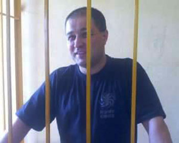 Олеся Вахнія судять “за знущання над прокурором та міліціонерами”