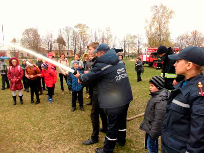 Чорнобаївських дітей вчили основам пожежної безпеки