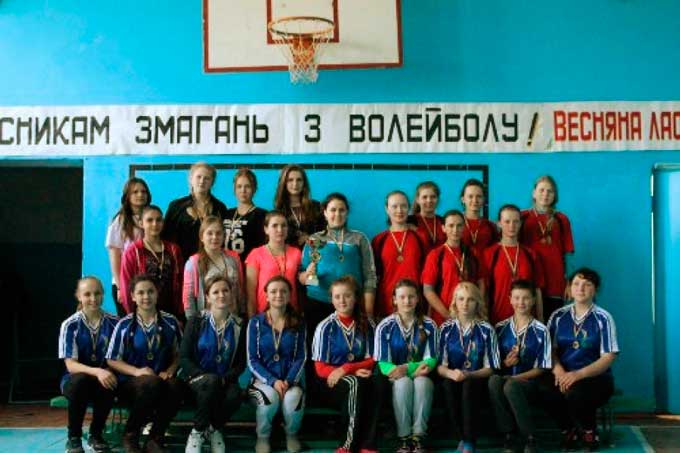 На Смілянщині з волейболу та футболу розпочато спортивний сезон