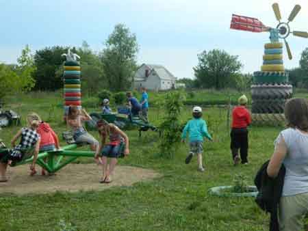 Відкриттям дитячого майданчика відзначили День захисту дітей на Шполяншині