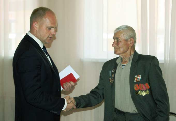 Ветерана Великої Вітчизняної війни, учасника бойових дій привітали з 90-річним ювілеєм