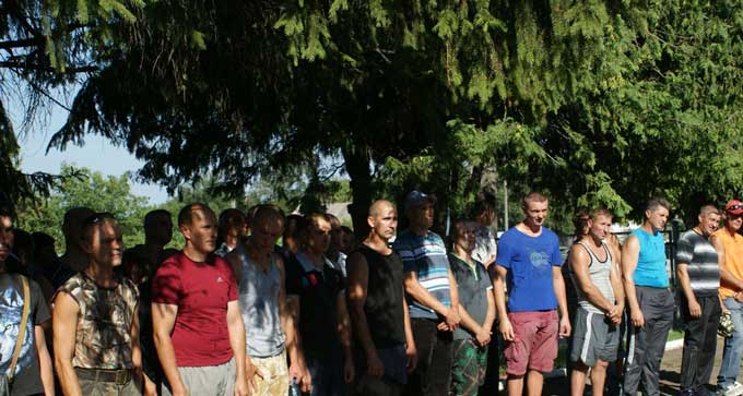 45 чоловіків з Чорнобаївського району вирушили на навчальні військові полігони