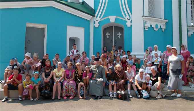 Маленькі прочани відвідали Красногірський монастир