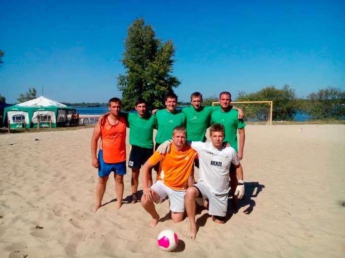 В Каневе состоялся турнир по пляжному футболу