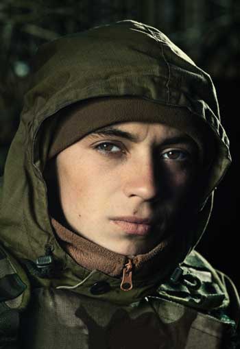 22-річний герой АТО з Чорнобаївщини – один із тих, хто нагадує чиновникам АП про війну на Донбасі
