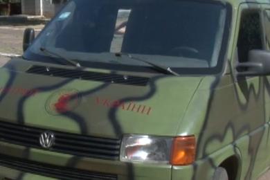 Броньований мікроавтобус для бійців батальйону 