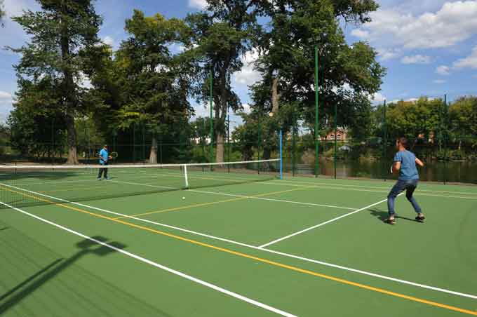 У селі на Черкащині відкрили корт для професійного тенісу