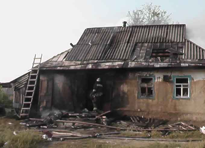 4 вересня о 16:30, у селі Васильків, Шполянського району, на вулиці Кооперативній виникла пожежа в житловому будинку