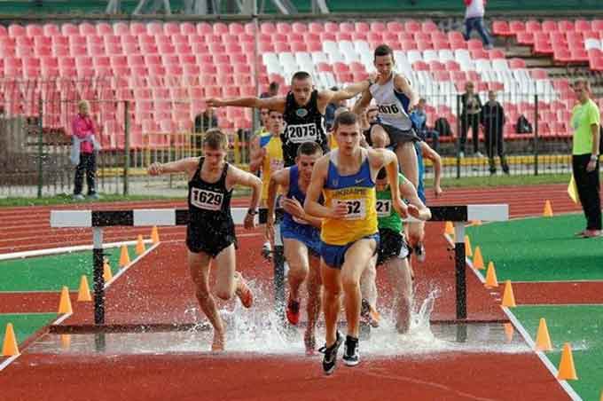 Кращий спортсмен Черкащини у вересні – бігун Олександр Савенко