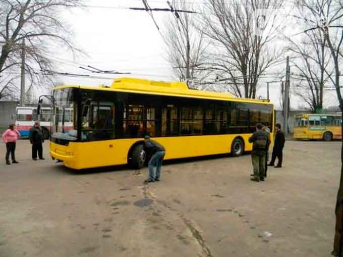До Черкас прибувають нові тролейбуси
