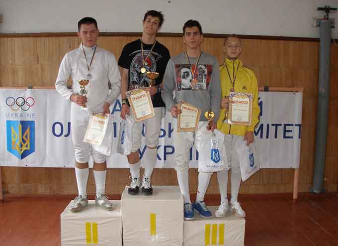 Чемпіонат області з фехтування відбувся у Черкасах