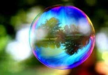 Найбільше дітлахам та їх батькам сподобалося розважальне шоу із величезними мильними бульбашками