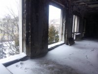 У черкаському театрі – кучугури снігу (фото)