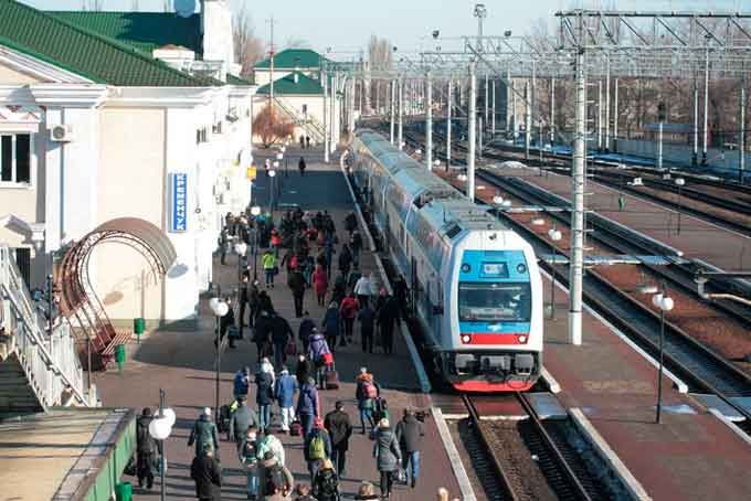 З 12 лютого між Харковом і Києвом запустили денний швидкісний двоповерховий потяг Skoda, який курсуватиме через Черкащину