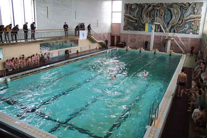 У Чорнобаї відбулися змагання з плавання серед учнівської молоді на кубок Олімпійського чемпіона Андрія Хіміча