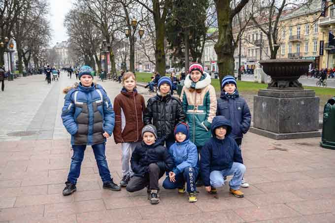 Сім перших, шість других та одинадцять третіх місць посіли черкаські дітлахи на Всеукраїнському чемпіонаті з таеквондо серед дітей юнаків та юніорів, що відбувся 11-13 березня у Львові.