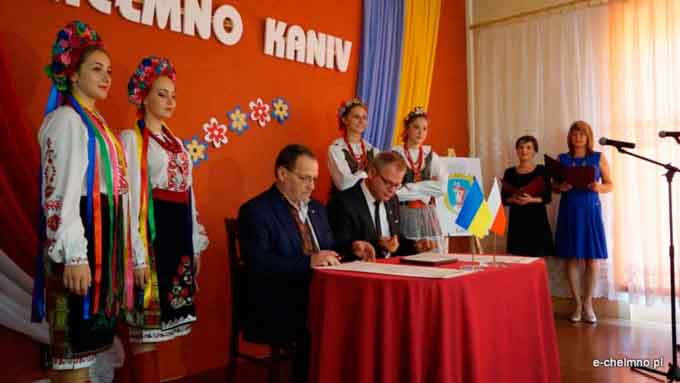 У суботу, 25 червня, відбулося урочисте підписання партнерської угоди між представниками польського міста Хелмно та Канева. 