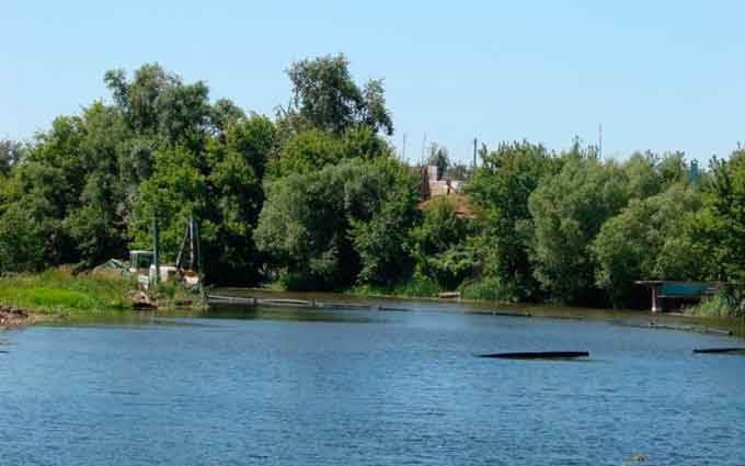 Земснаряд під Коробівкою працює незаконно, - прокуратура