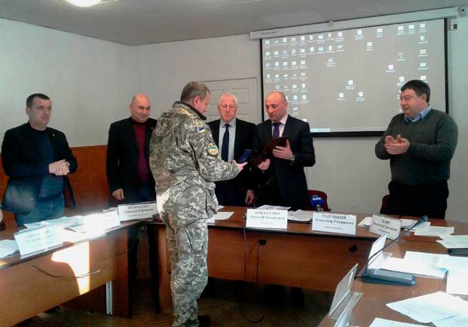 Полковника Євгенія Коржа нагородили за заслуги перед Черкасами