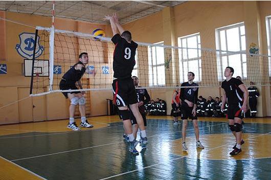 Команда ЧІПБ зайняла друге місце у всеукраїнському турнірі з волейболу