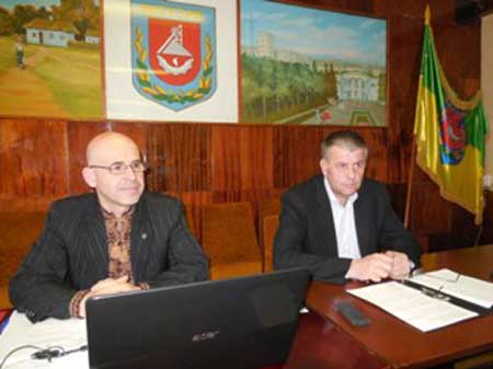 У Ватутіному депутати достроково припинили повноваження секретаря міськради