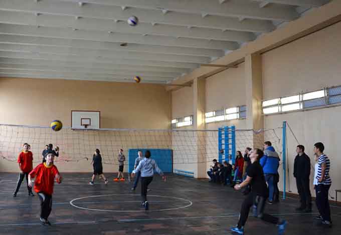 Волейбольний турнір з нагоди вшанування Державного Герба провели у Чорнобаї