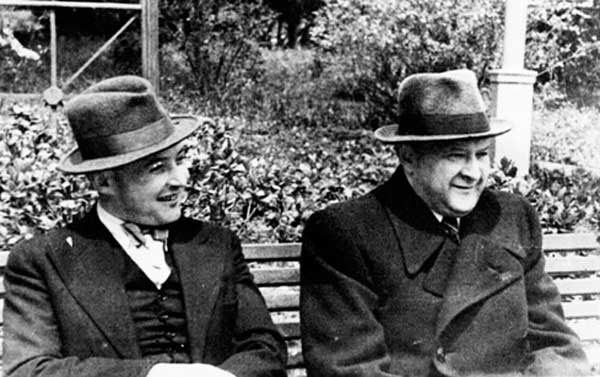 Остання прижиттєва фотографія Полякіна з його акомпаніатором і племінником Вл. Ямпольським. Травень 1941 року. Сочі