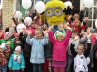 На Всесвітній день сміху у Шполі відкрили Казкове містечко