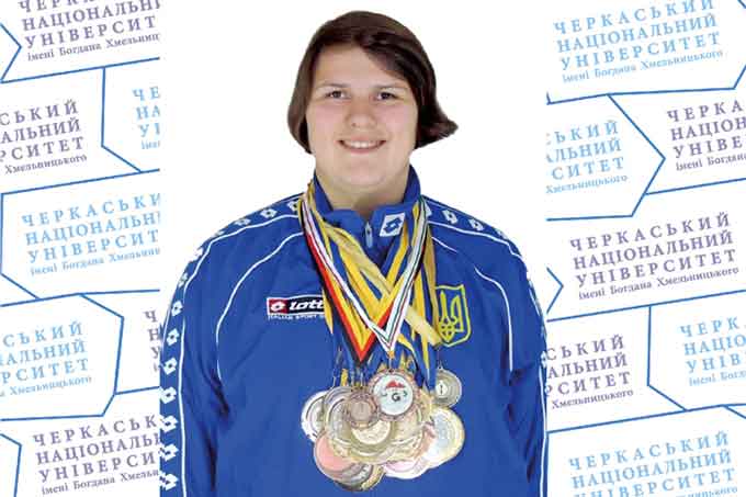 Студентка ЧНУ Діана Залевська визнана кращою спортсменкою квітня на Черкащині