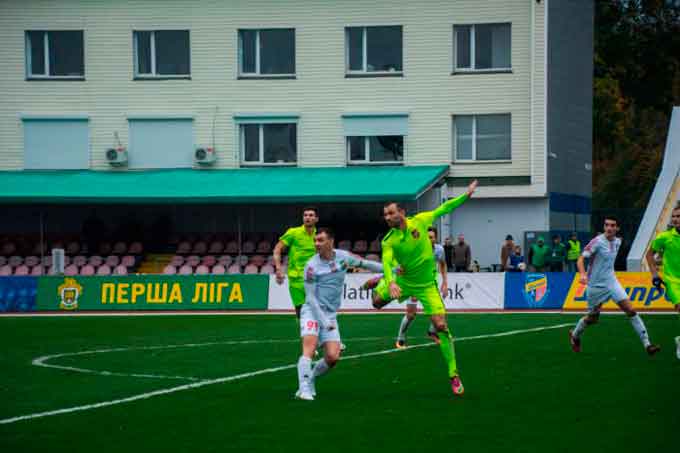 У виїзному поєдинку, в рамках 31-го туру Першої Ліги, «Черкаський Дніпро» поступився ФК «Геліос» Харків.