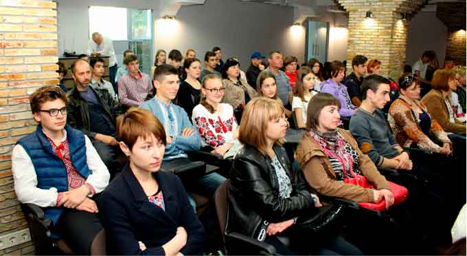 Український аграрний ліцей, що розпочав роботу в Умані, 19 травня відкрив свої двері для талановитих школярів, щоб познайомити абітурієнтів з перевагами профільної освіти