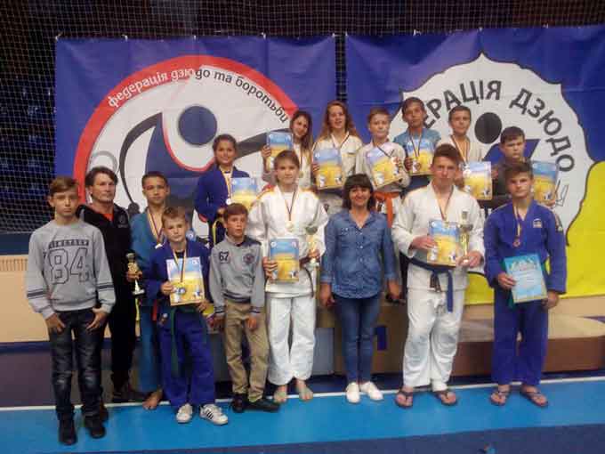 Чорнобаївці вибороли більше 20 нагород на Всеукраїнському турнірі з дзюдо