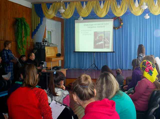 Понад 70 школярів Тальнівщини ознайомилися з актуальними професіями регіону