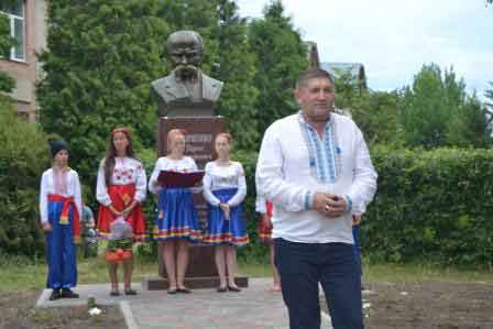На Шполянщині встановлено ще одне погруддя Тараса Шевченка