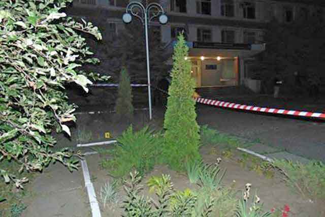За фактом вибуху поблизу Черкаського відділу поліції відкрито кримінальне провадження (фото)