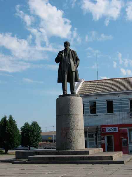 пам'ятник Леніну в Корсунь-Шевченківському