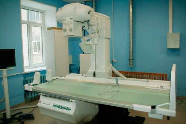 Цьогоріч за кошти з районного бюджету для районної лікарні села Мошни придбали сучасний рентгенапарат