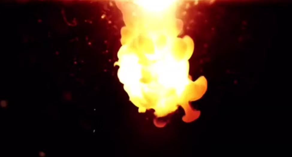 У Золотоноші під час руху загорівся автомобіль (відео)