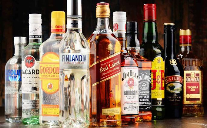 На Черкащині з початку року встановлено 28 випадків реалізації через інтернет фальсифікованих алкоголю та тютюнових виробів