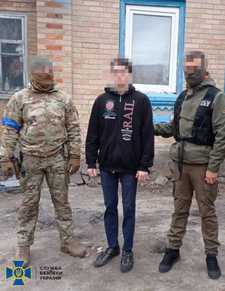 Затримано черкащанина, який передавав росіянам інформацію про дислокацію українських військ (фото)