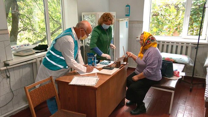 Медична підтримка: селами Черкащини їздять мобільні бригади лікарів