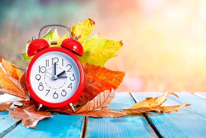 Життя за зимовим часом: 30 жовтня переводимо годинники на годину назад