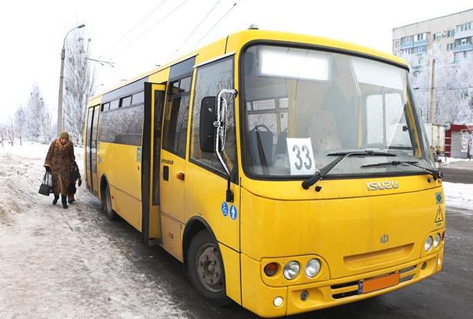 Жителі Черкас просять відновити автобусний маршрут